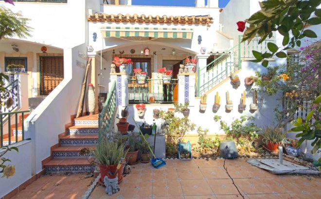 Resale - Town House -
Orihuela Costa - Costa Blanca