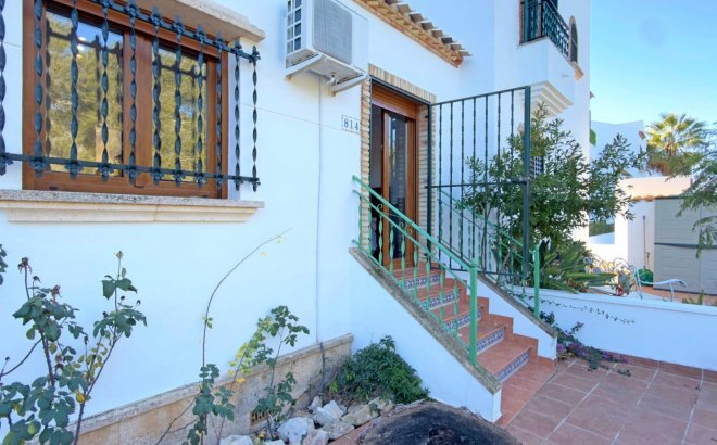 Resale - Town House -
Orihuela Costa - Costa Blanca