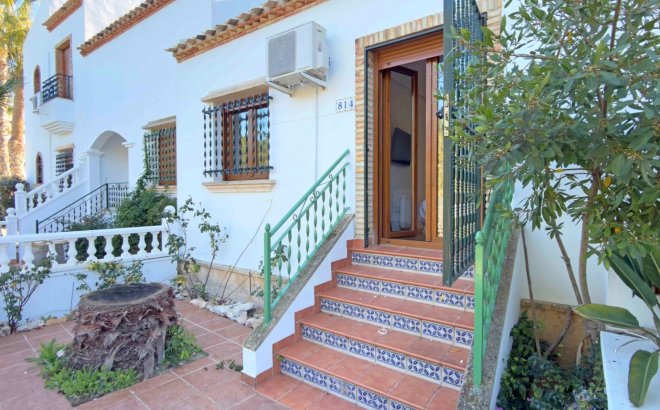 Resale - Town House -
Orihuela Costa - Costa Blanca
