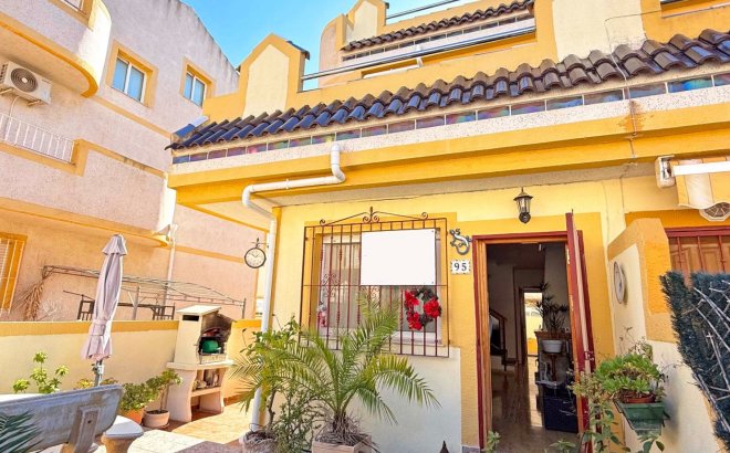 Resale - Town House -
Orihuela Costa - Costa Blanca