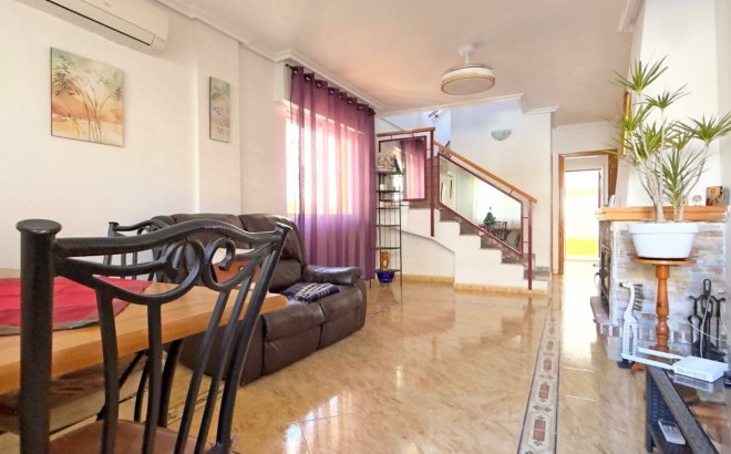 Resale - Town House -
Orihuela Costa - Costa Blanca