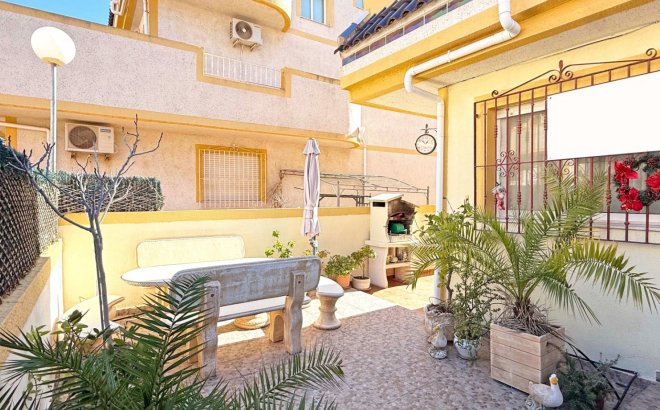 Resale - Town House -
Orihuela Costa - Costa Blanca