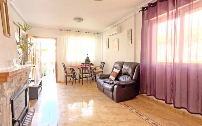 Resale - Town House -
Orihuela Costa - Costa Blanca