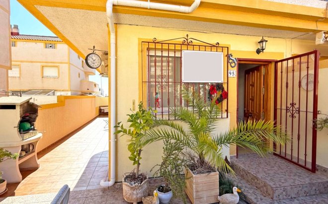 Resale - Town House -
Orihuela Costa - Costa Blanca