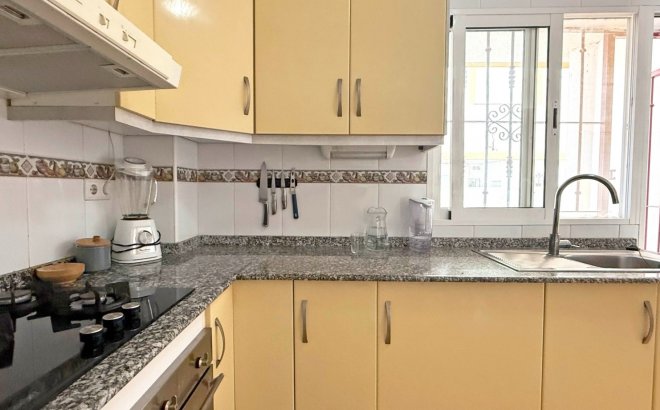 Resale - Town House -
Orihuela Costa - Costa Blanca