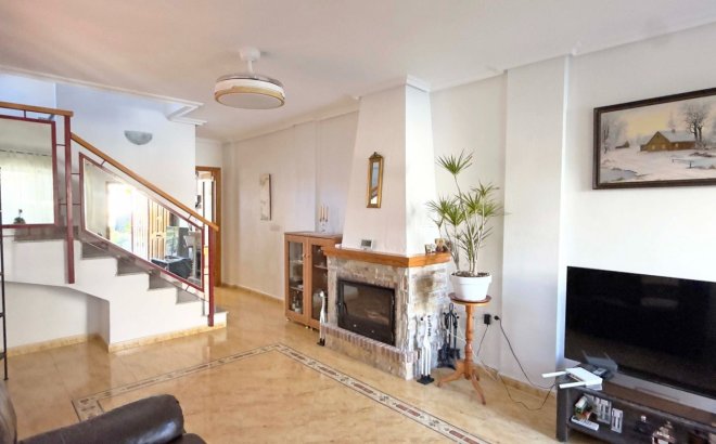 Resale - Town House -
Orihuela Costa - Costa Blanca