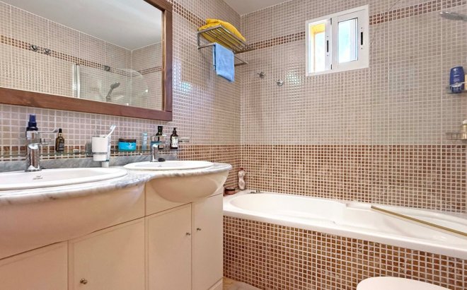 Resale - Town House -
Orihuela Costa - Costa Blanca