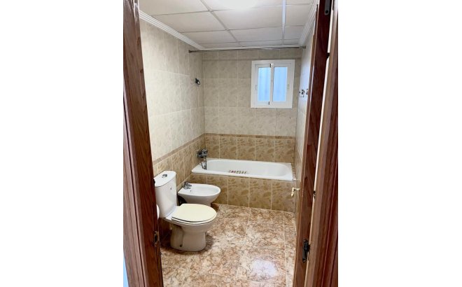 Revente - Appartement -
Orihuela Costa - Costa Blanca