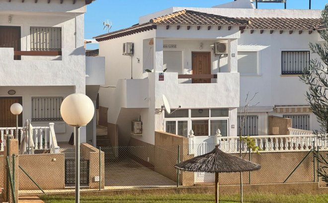 Revente - Appartement -
Orihuela Costa - Costa Blanca