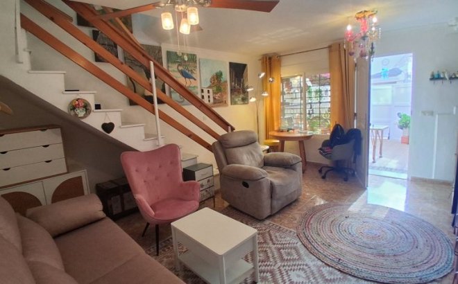 Resale - Dúplex -
Torrevieja - Costa Blanca