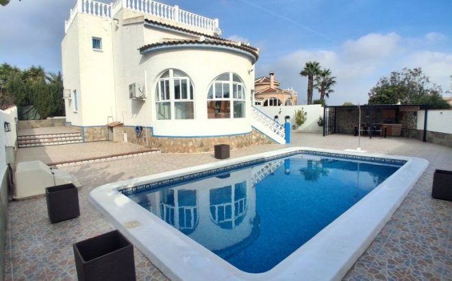 Resale - Villa -
Rojales - Inland