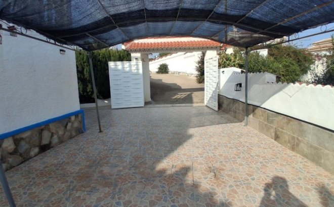 Resale - Villa -
Rojales - Inland