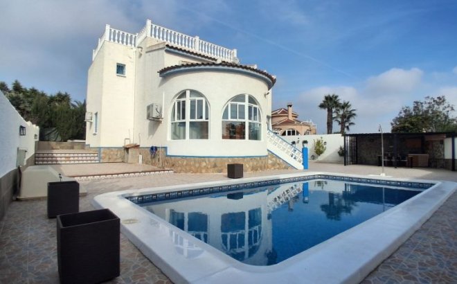 Resale - Villa -
Rojales - Inland