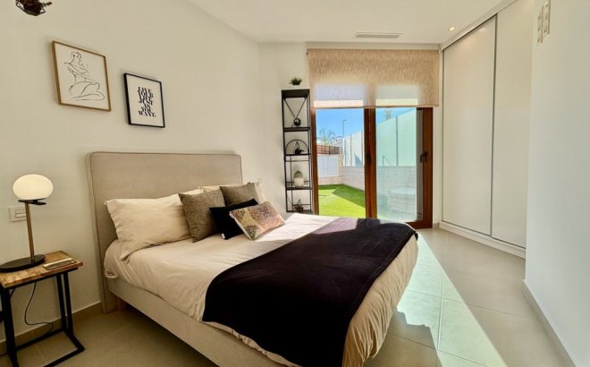 Resale - Villa -
Benijofar - Costa Blanca