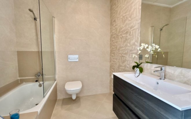 Resale - Villa -
Benijofar - Costa Blanca