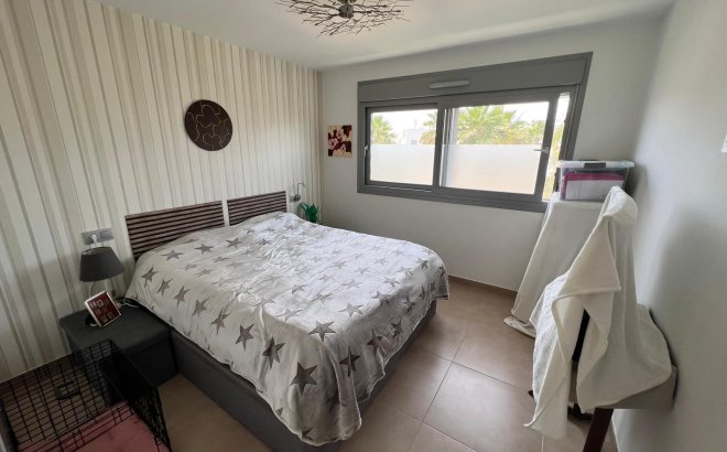 Resale - Apartment -
Vistabella Golf Entre Naranjos - Inland