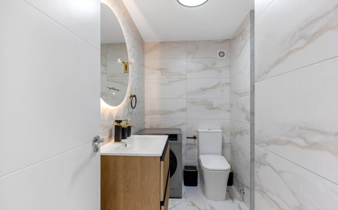 Resale - Apartment -
Torrevieja - La Mata