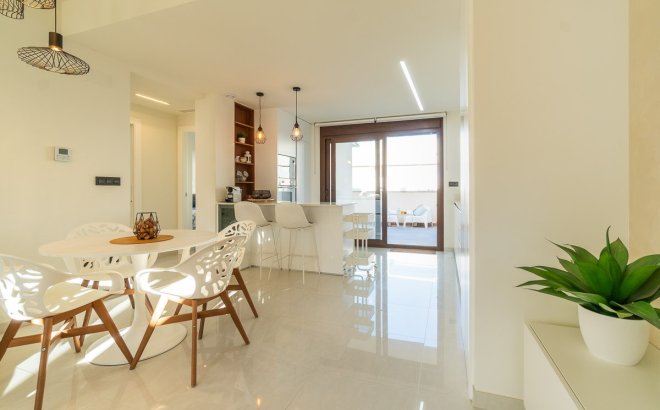 Herverkoop - Appartement -
Orihuela Costa - Costa Blanca