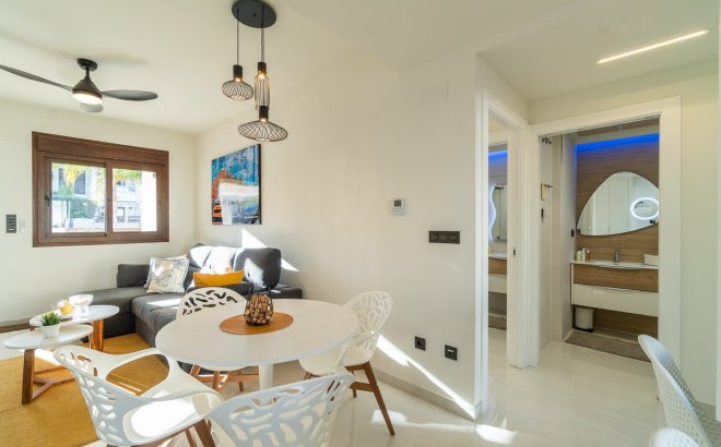 Herverkoop - Appartement -
Orihuela Costa - Costa Blanca