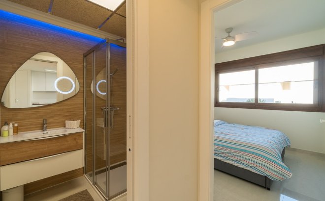 Herverkoop - Appartement -
Orihuela Costa - Costa Blanca