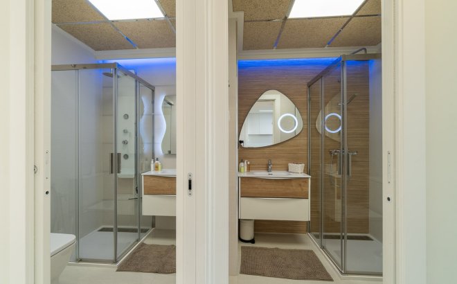 Herverkoop - Appartement -
Orihuela Costa - Costa Blanca