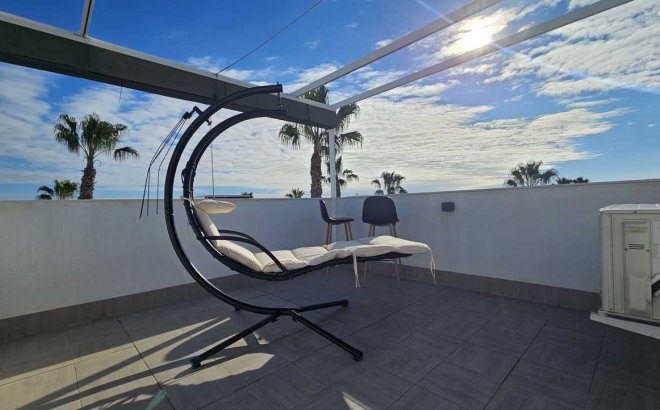 Resale - Villa -
Orihuela Costa - Costa Blanca