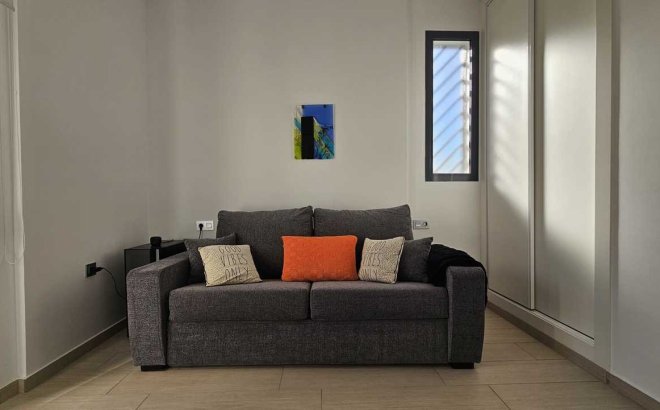 Resale - Villa -
Orihuela Costa - Costa Blanca