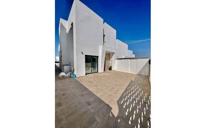 Resale - Villa -
Benijofar - Costa Blanca