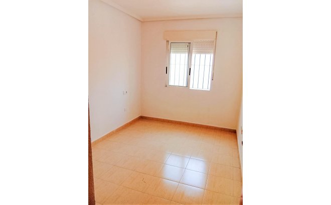 Resale - Apartment -
Orihuela Costa - La Florida
