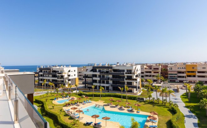 Herverkoop - Penthouse -
Orihuela Costa - Playa Flamenca