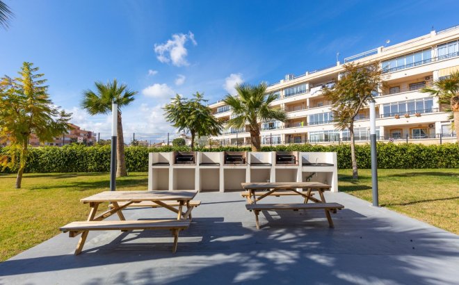 Herverkoop - Penthouse -
Orihuela Costa - Playa Flamenca