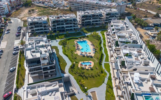 Herverkoop - Penthouse -
Orihuela Costa - Playa Flamenca