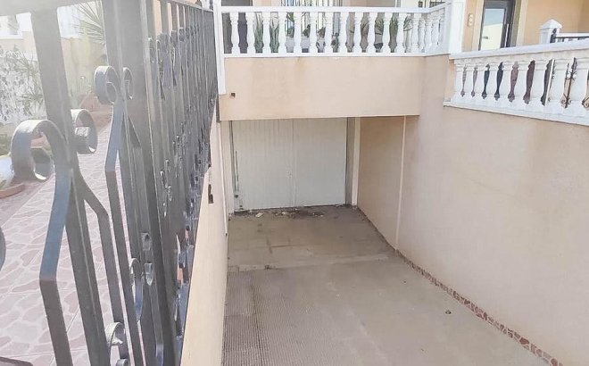 Herverkoop - Town House -
Torrevieja - Los Altos