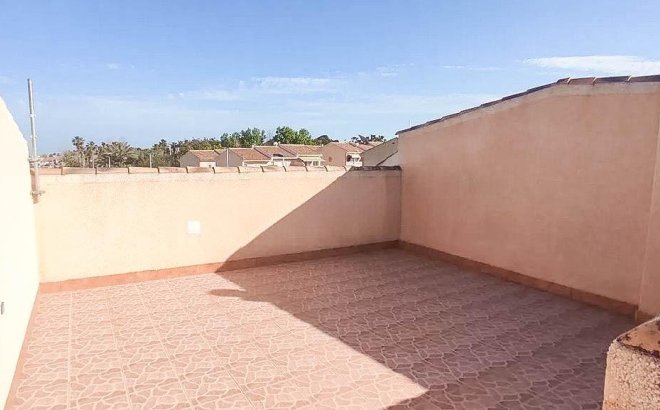 Herverkoop - Town House -
Torrevieja - Los Altos