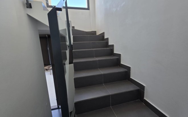 Revente - Villa -
Orihuela Costa - Villamartín