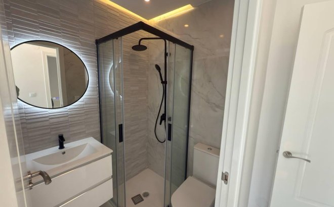 Resale - Town House -
Torrevieja - Aguas Nuevas