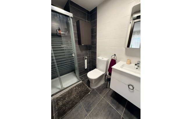 Resale - Apartment -
Orihuela Costa - Villamartín