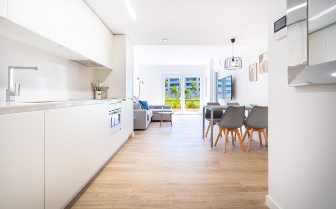 Resale - Apartment -
Torrevieja - Punta Prima