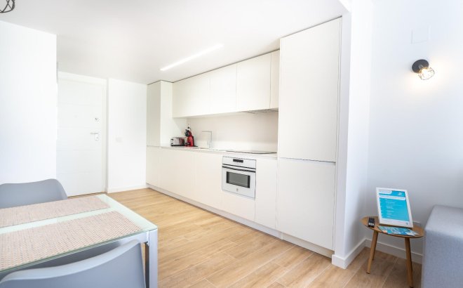 Resale - Apartment -
Torrevieja - Punta Prima