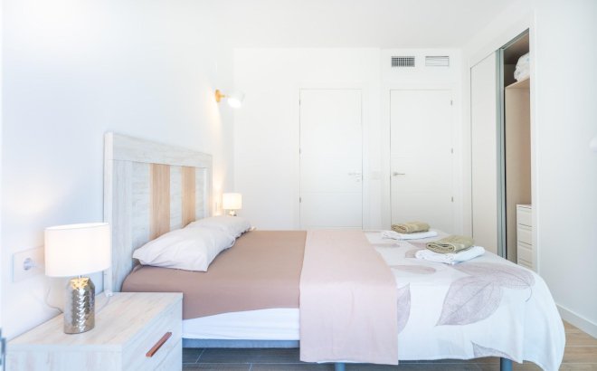 Resale - Apartment -
Torrevieja - Punta Prima