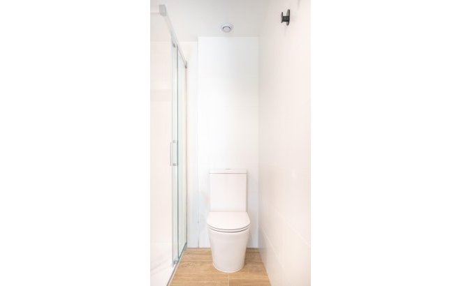 Resale - Apartment -
Torrevieja - Punta Prima