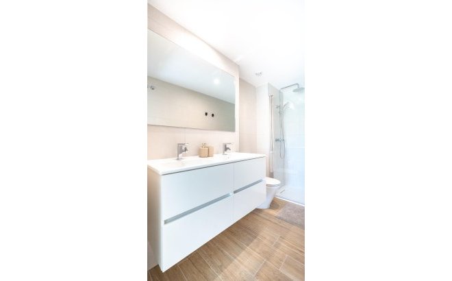 Resale - Apartment -
Torrevieja - Punta Prima