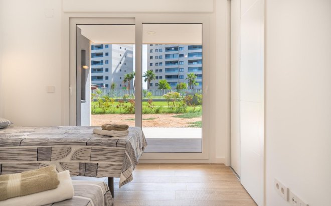 Resale - Apartment -
Torrevieja - Punta Prima