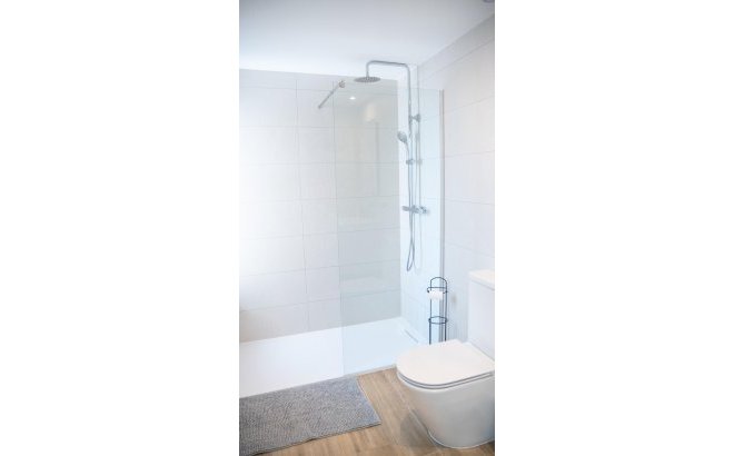 Resale - Apartment -
Torrevieja - Punta Prima