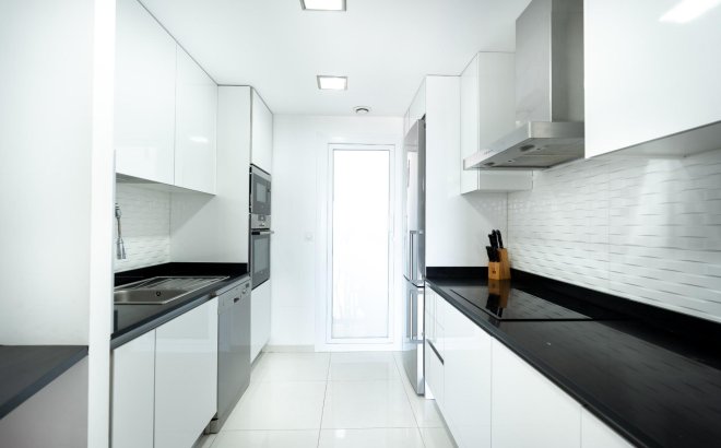 Revente - Penthouse -
Torrevieja - Punta Prima