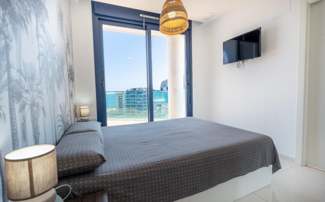 Revente - Penthouse -
Torrevieja - Punta Prima