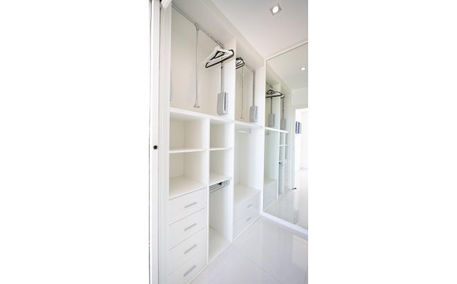 Revente - Penthouse -
Torrevieja - Punta Prima