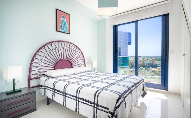 Revente - Penthouse -
Torrevieja - Punta Prima