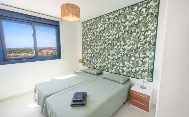 Revente - Penthouse -
Torrevieja - Punta Prima