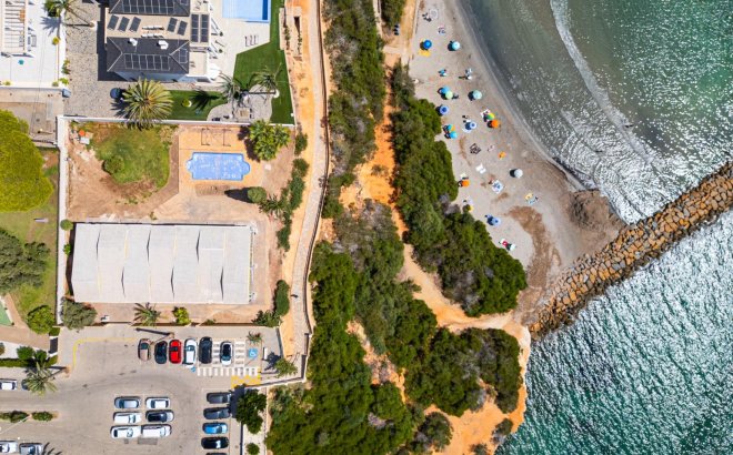 Revente - Villa -
Cabo Roig